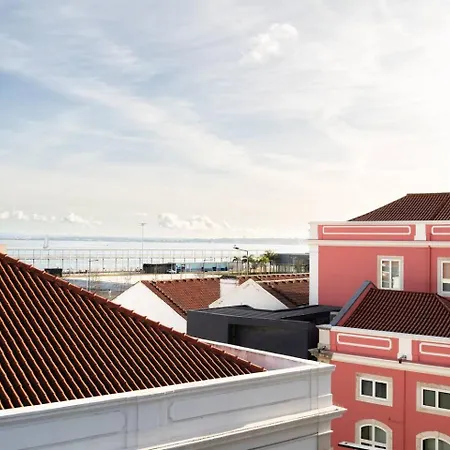 Riverfront Elegance 41Br Spacious Retreat * Lisboa