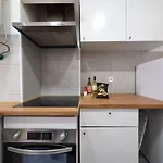 Riverfront Elegance 41br Spacious Retreat Apartamento
