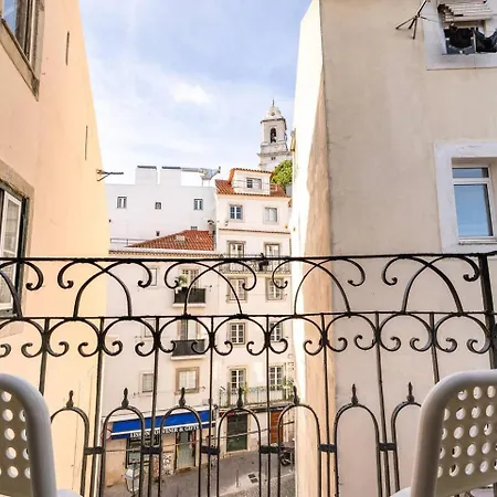Appartement Riverfront Elegance 41Br Spacious Retreat Lissabon
