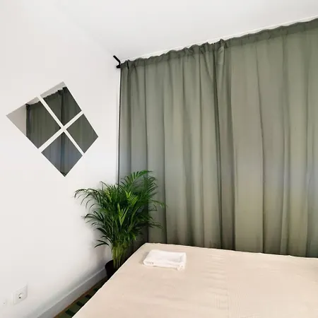 Διαμέρισμα Riverfront Elegance 41br Spacious Retreat *