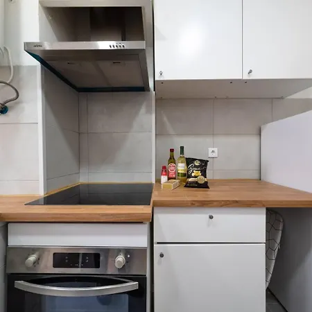 Riverfront Elegance 41br Spacious Retreat Διαμέρισμα