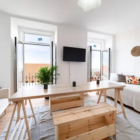 Appartement Riverfront Elegance 41Br Spacious Retreat *